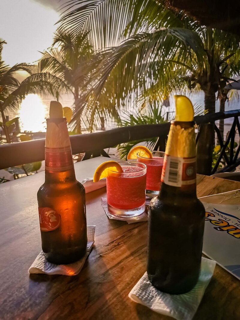 Eine Erfrischung bei Jeanie's auf Cozumel
