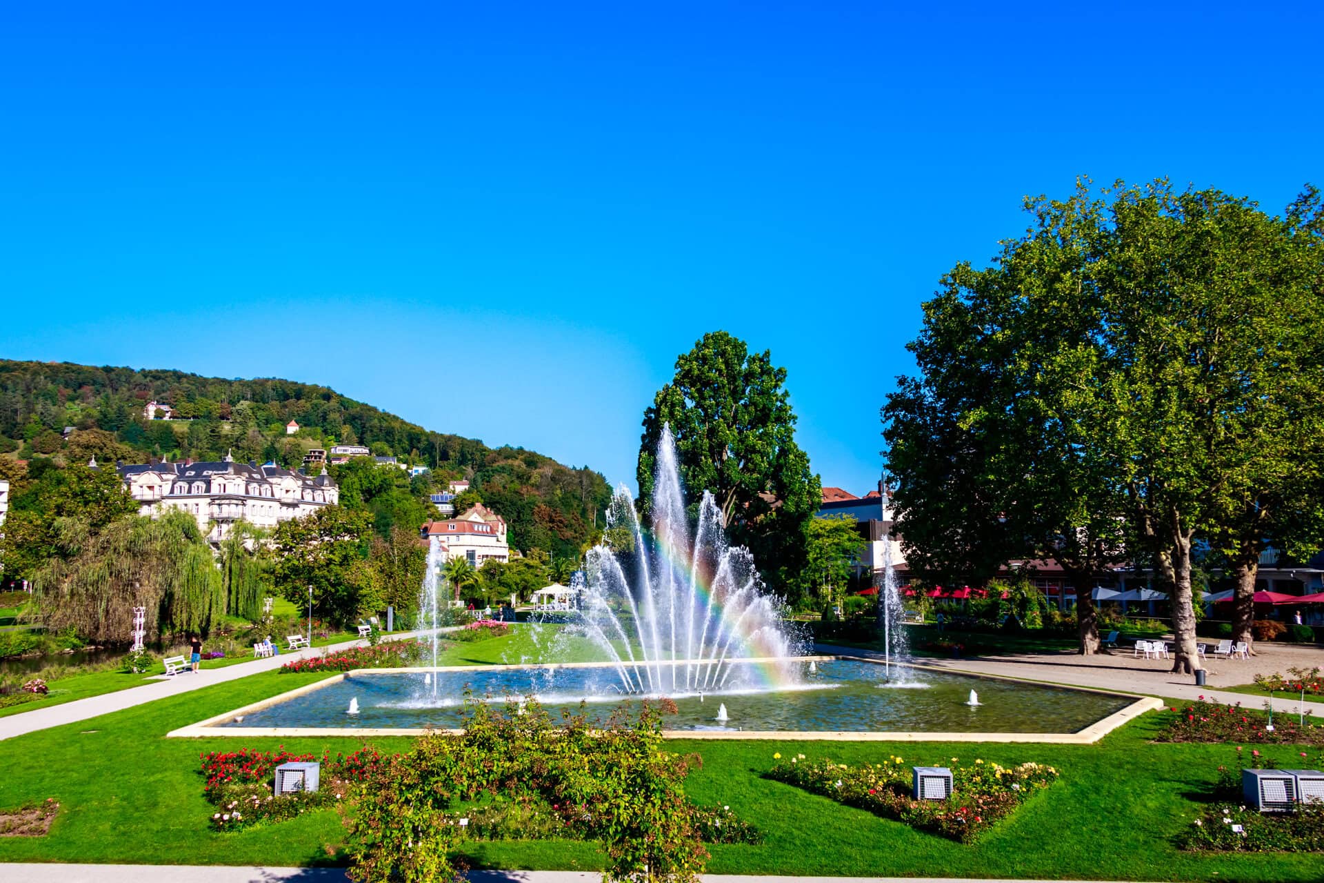 Der einzige Multimediabrunnen Deutschlands steht im Rosengarten