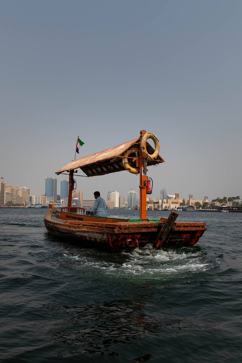 Mit diesem Abra haben wir unsere Rundfahrt über den Dubai Creek gemacht